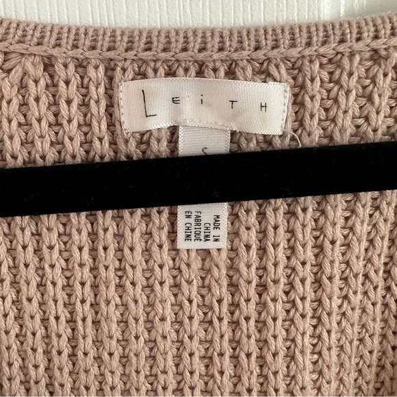 Sweater-style blouse - Picture 3 of 4